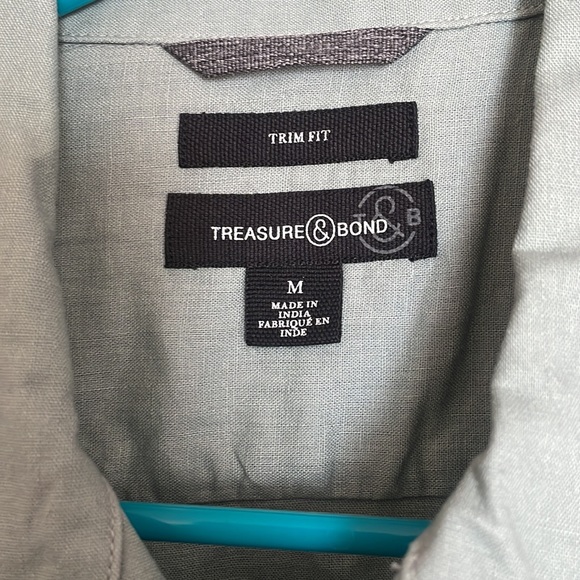 NWT Treasure & Bond Short Sleeve Button Down - Picture 2 of 6